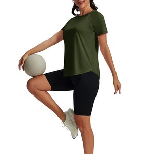 Camiseta de Manga Corta para Mujer, Color Verde Oliva Sólido, Cuello Redondo, Corte Regular, Secado Rápido, Transpirable, Ecológica, Tejida, con Botones, 100% - Product Image 4