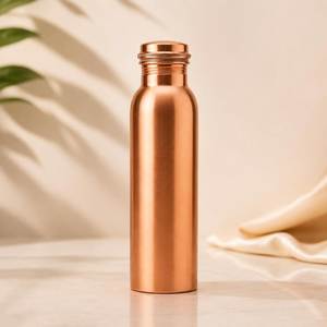 Copper <b>Water</b> <b>Bottle</b> with Hammered Finish and Lid Portable Travel Drinkware Classic Design Large Capacity & Eco-Friendly - Product Image 3