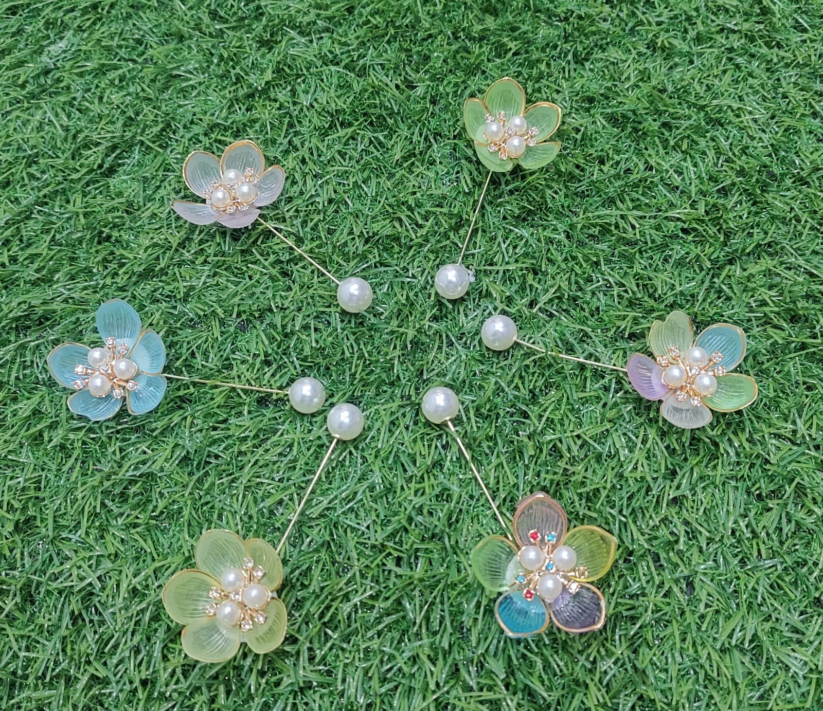 เช่นเดียวกับภาพ