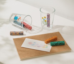 Ensemble de crayons à la cire d'huile non toxiques carrés 6 couleurs Plural Color avec finition marbrée kaléidoscopique pour la création artistique scolaire - Product Image 3