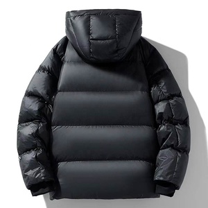Vente en gros de vestes en duvet noir et or personnalisées, vestes tendance pour hommes, amples et chaudes, en duvet de canard blanc, vestes à capuche pour couples - Product Image 2