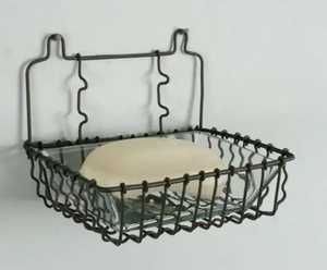 Support mural industriel pour savon en fil métallique avec insert en verre, panier à savon vintage en métal pour salle de bain, rangement mural, matériel en vrac - Product Image 1