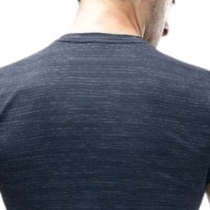 T-shirt en coton bleu marine pour homme, manches courtes, coupe ajustée, col rond, tee-shirt décontracté, logo personnalisé, fabricant OEM, vêtements de sport - Product Image 4