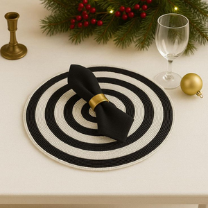 Juego de Manteles Individuales de Satén con Cuentas Hechos a Mano en India, Forma Cuadrada Moderna para Banquetes y Bodas, Realza el Decor de la Casa, Precio con Descuento - Product Image 2