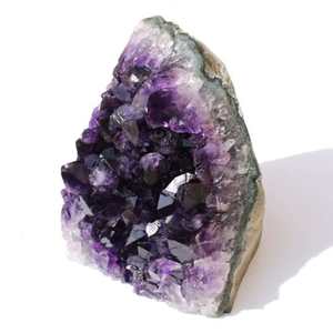 En gros, Grappe de cristaux d'améthyste naturelle, géode, pierre irrégulière violet foncé, agate Ruhi polie, Gujarat, pour décoration intérieure et pendule - Product Image 1