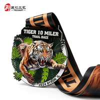 Médailles personnalisées imprimées en 3D pour les événements sportifs de course sur sentier, médaille personnalisée en forme de tigre avec logo et ruban