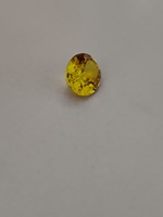 Saphir jaune ovale élégant, créé en laboratoire, fait main par un designer, pierre précieuse en vrac pour la création de bijoux fins et de luxe.