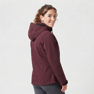 Chaqueta Softshell Personalizada OEM para Mujer, Impermeable, Deportiva, para Senderismo, con Capucha, Forro de Algodón, Transpirable, Resistente al Viento, con Bordado en el Pecho - Product Image 4