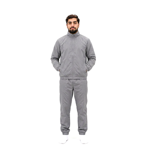 Ensemble de survêtement gris pour homme, fermeture éclair intégrale, polyester respirant, tenue décontractée d'automne, coupe classique, poches latérales, couleur unie - Product Image 1