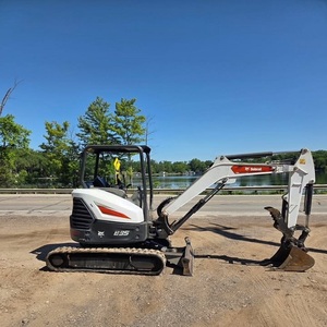 Mini-excavatrice Bobcat pour des opérations de creusement de précision, fiabilité et caractéristiques de qualité supérieure disponibles pour une livraison rapide - Product Image 3