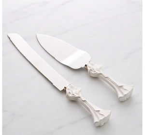 Ensemble de 2 couteaux et spatules à gâteau en céramique avec manche en forme de femme, lame en acier inoxydable, pour usage domestique et pour les fêtes - Product Image 3