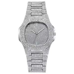 Montre en Moissanite Diamantée Brillante pour Homme, Polissage Haute Brillance, Étanche, Disponible à la Vente en Gros - Product Image 4