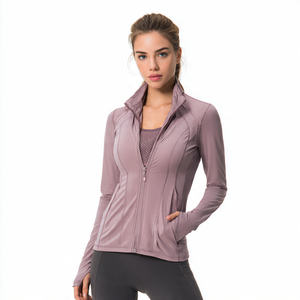 Veste de yoga matelassée de haute qualité pour femmes avec trous pour les pouces et poches pour les entraînements d'hiver - Coupe-vent - Product Image 5
