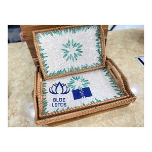 Bandeja de ratán de primera calidad con incrustaciones de nácar para exhibir cosméticos y organizar la mesa de café, diseño tejido a mano. - Product Image 1