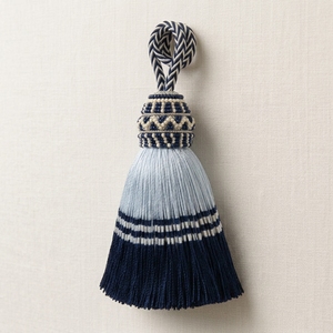 Borla Decorativa de Alta Calidad con Logotipo Personalizado, Servicio OEM, Tamaño OEM, Fabricante de Marca Privada, Venta al Por Mayor - Product Image 4