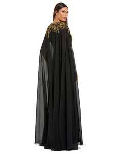 Robe de cocktail sirène longue noire et or à motifs floraux en relief avec manches cape détachables, col en V, taille haute et sequins - Product Image 4