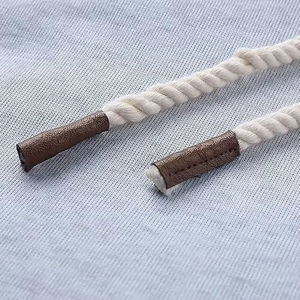 Conjunto de Sudadera con Capucha y Pantalones Cortos para Mujer en Gris Oscuro, Ropa Casual de Dos Piezas con Sudadera Corta y Cintura Elástica - Product Image 5