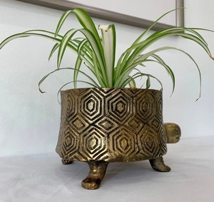 Custom Size Tall Gold Tortoise Shape Planter Manufacturer Supply Flower <b>Pots</b> & Planters <b>Large</b> Luxury Modern Gold <b>Pots</b> for Plants - Product Image 1