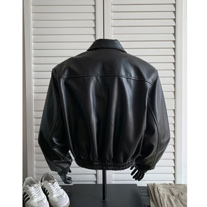 Chaqueta de cuero retro americana unisex, chaqueta formal de moda, corte ajustado, cuello alto, chaqueta de PU, chaqueta de motociclista con cremallera para hombre. - Product Image 5