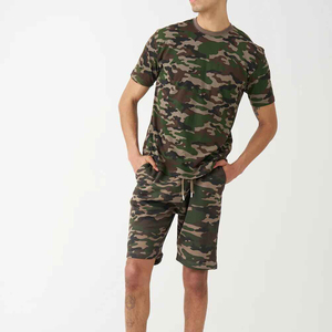 Ensemble décontracté deux pièces pour homme avec logo personnalisé, t-shirt et short respirants surdimensionnés, style streetwear, séchage rapide - Product Image 5