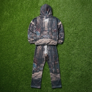 Ensemble survêtement homme noir imprimé graffiti urbain avec sweat à capuche zippé et pantalon large – Style premium personnalisé pour le streetwear - Product Image 6