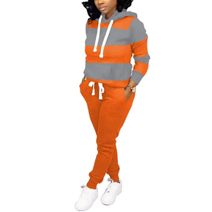 Conjunto Deportivo para Mujer con Capucha, Rayas Naranja y Gris, Sudadera de Manga Larga y Pantalones Casuales con Bolsillos Laterales - Product Image 5