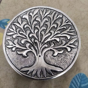 Caja de Almacenamiento Metálica de Lujo, Organizador Decorativo Elegante para Mesa de Oficina u Hogar, por Tradebyd - Product Image 1