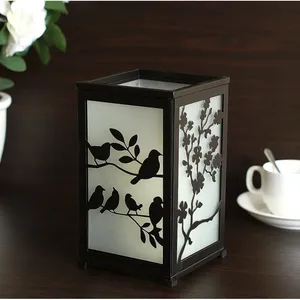 Farol Moderno de Acero Inoxidable con Paneles Troquelados, Hecho a Mano, Portátil, para Decoración del Hogar, Uso Navideño, Duradero, Impresión a 1 Color - Product Image 2