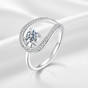 Anillo de compromiso único de moissanita con corte brillante redondo estilo pavé de lazo abierto, diseño hueco de capas en plata de ley 925, banda de boda - Product Image 1