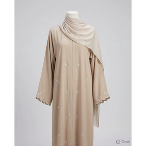 Conjunto de Abaya Beige Suave y Hijab a Juego para Mujer |   Elegante Traje de Oración Islámico de Longitud Completa con Delicado Motivo Floral - Product Image 2