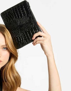 RABUSH SPORTS Ladies Hand Carry Shiny Leather Wallets Zipper Closure Style Embroidery Made Customized Black Cowhide Card Wallets - Product Image 4