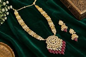 ชุดเครื่องประดับทองชุบแบบชาติพันธุ์ TISHYA DIAMOND ประกอบด้วยสร้อยคอและต่างหูประดับมุกเทียมและเพชรโมอิสซาไนต์ทรงเหลี่ยมเจียระไนสวยงามทันสมัยสำหรับผู้หญิง - Product Image 3