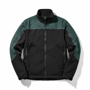 Chaqueta Soft Shell para Hombre STALWART IMPEX, Color Negro y Verde, Bloques de Color, Manga Larga, Resistente al Viento, Transpirable, Absorbe la Humedad - Product Image 1