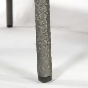 Lámpara de Mesa Eléctrica Portátil Moderna de Aluminio, Ecológica, Decorativa, de Pie, por Zahid Exports India - Product Image 4