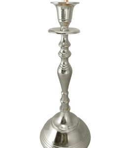 Bougeoir en aluminium plaqué argent Design créatif Support décoratif fait main pour bougeoir de Noël et de festival - Product Image 1