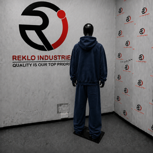Conjunto Deportivo Gráfico Azul Marino para Hombre, Sudadera con Cremallera Completa y Pantalones Jogger Relajados, Estilo Urbano Premium - Product Image 4