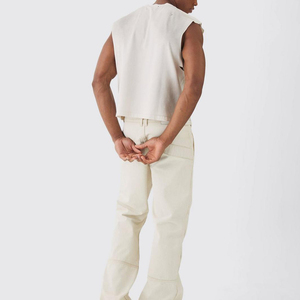 Débardeur respirant pour homme, tissu à séchage rapide, conçu pour un confort optimal lors des entraînements intenses. - Product Image 6