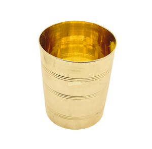 Tazas Medidoras de Latón Hechas a Mano, Diseño Moderno con Acabado Brillante Clásico, para Decoración del Hogar, Utensilios de Cocina y Manualidades - Product Image 1