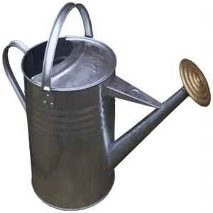 Arrosoir en acier galvanisé pour plantes d'intérieur et d'extérieur, design vintage en métal, à prix compétitif - Product Image 3