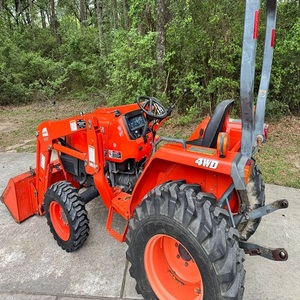 Tractor Profesional L2800 de 45HP, 4WD, Transmisión por Engranajes, Bomba de Agua Automática, Componentes del Motor para Aplicaciones Agrícolas Pesadas - Product Image 5