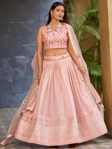 Vestido de Dama de Honor de Gasa Georgette Estilo Lehenga Choli con Cuello Halter, Sin Mangas, Largo hasta el Suelo, Silueta en A, Sin Espalda, Color Rosa Caramelo - Product Image 2