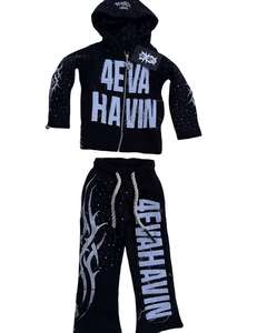 Conjunto Deportivo de Invierno Personalizado con Capucha, 100% Algodón, Bordado con Parches, Estilo Corto, para Mujer, Estilo Vintage, Lavado Ácido, Dos Piezas, Corte Acampanado - Product Image 1