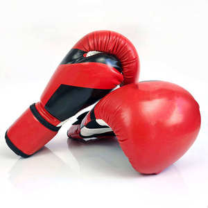 Gants de boxe en cuir rouge avec fermeture Velcro pour adultes, design respirant pour l'entraînement - Product Image 4