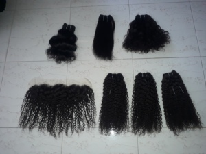 ผมแท้บราซิลอินเดียเวอร์จิ้นเรมี่ ยี่ห้อเซเว่นฮิลส์ รุ่นขายดีที่สุด สีธรรมชาติ แบบลอนบอดี้เวฟ ทอผมด้วยเครื่องจักร แบบดับเบิ้ลเวฟท์ หนา 4 เส้น - Product Image 1