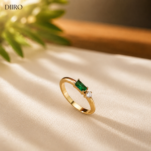 Anillo de Compromiso de Plata de Ley 925 con Gema de Corte Esmeralda para Mujer, Anillo de Propuesta con Moissanita - Product Image 3