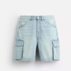 Shorts cargo bleu clair pour homme, taille haute, fermeture boutonnée, couleur unie, style bermuda décontracté avec plusieurs poches, tissu en toile - Product Image 2