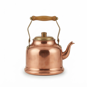 Bouilloire à thé en cuivre pur au design classique et épuré, compatible avec les plaques de cuisson, avec poignée ergonomique en bois, vente en gros pour articles de cuisine - Product Image 1