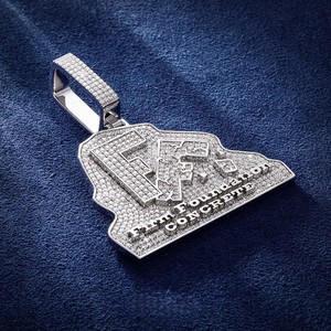 Pendentif Lettre Personnalisé Gallerley en Argent S925, Style Hip Hop, Sertissage Griffe, Moissanite Brillante Couleur D VVS Certifiée - Product Image 5