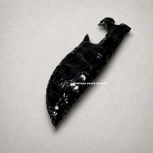 Sculpture de couteau en obsidienne noire, faite à la main, forme libre, objet de collection, qualité supérieure, figurine en pierre précieuse de 6 pouces - Product Image 4