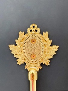 Crochet de rideau élégant en forme de nœud, idéal pour la décoration de chambres, de salles d'hôtes et d'espaces événementiels, organisateur décoratif pratique en provenance d'Inde - Product Image 2